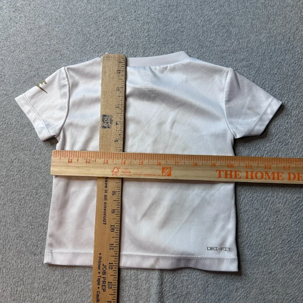 Nike T-Shirt Unisex 12M White Dri-FIT Futura Logo‎ Short Sleeve Athletic Tee